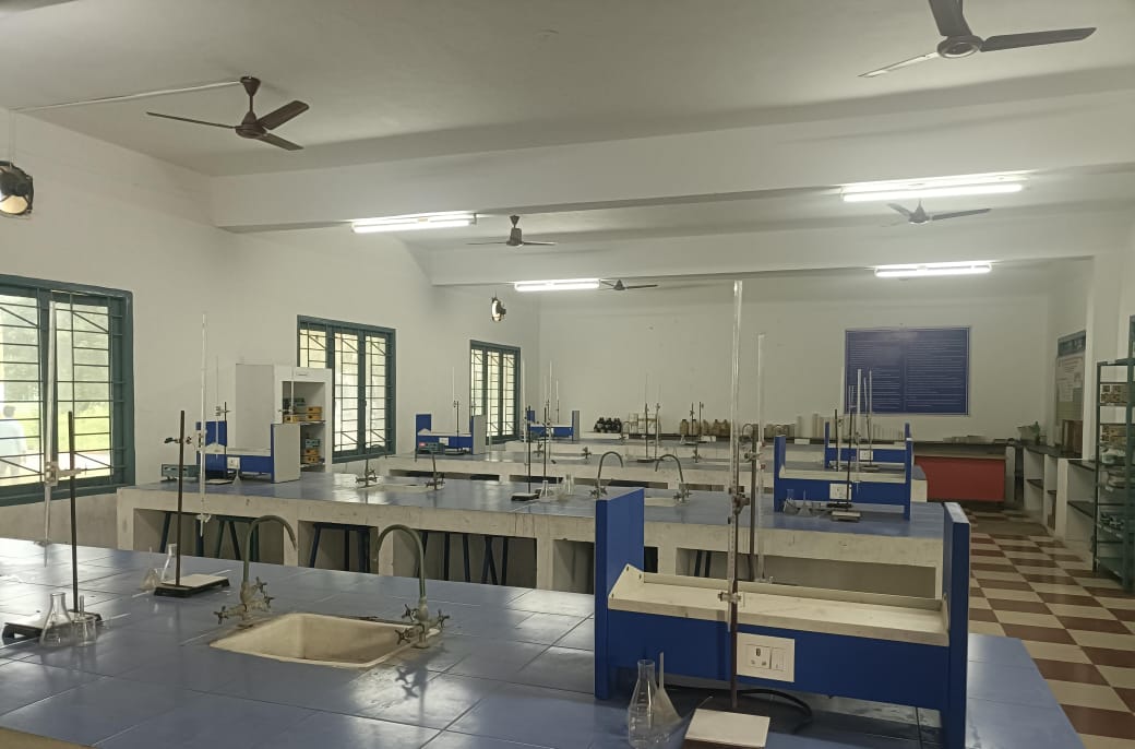 Chemistry Lab 2 Image 2