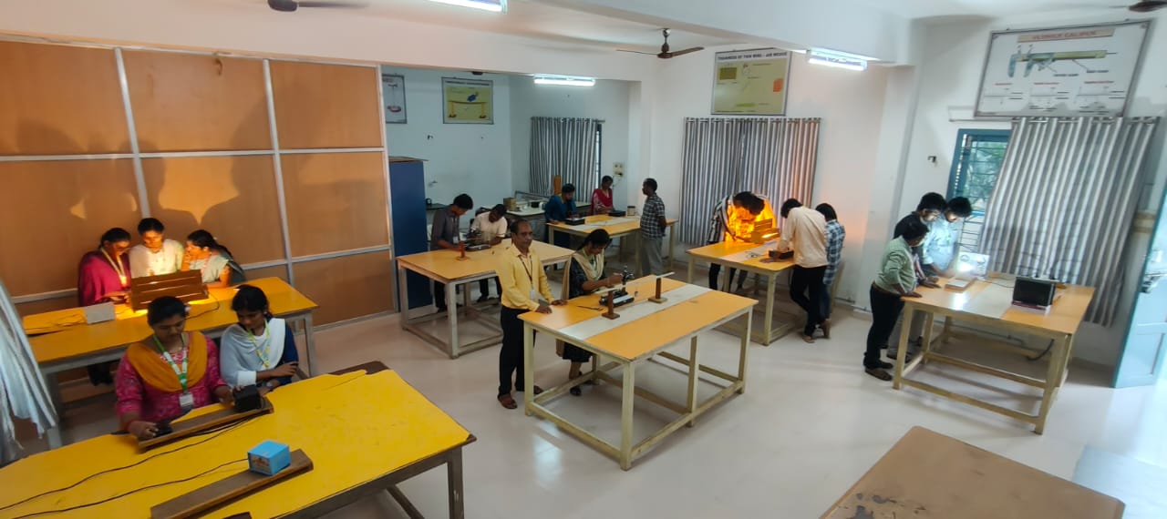 Physics Lab 2 Image 1