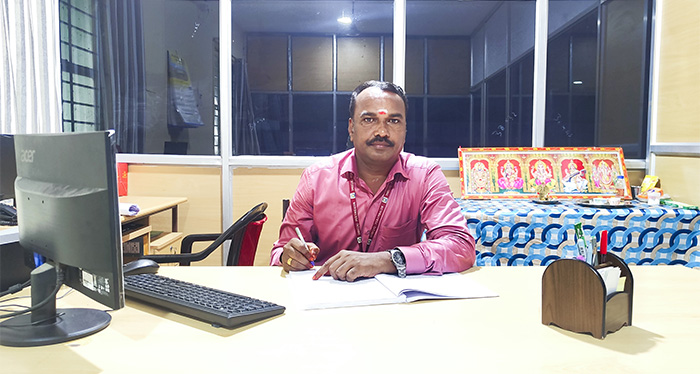 Dr.M.Chellappan